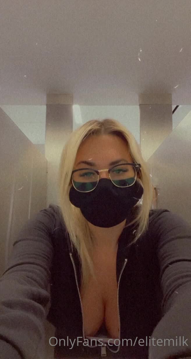 Video 913882 from EliteMilk / Elite_Milk