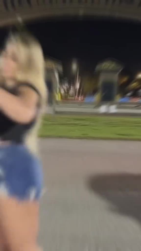 Video 913897 from EliteMilk / Elite_Milk