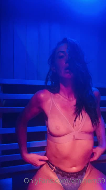 Video 914080 from Kerryn Feehan/Eminem69