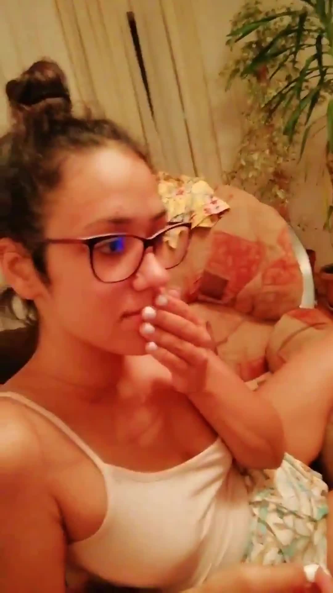 Video 914431 from LM Reactions