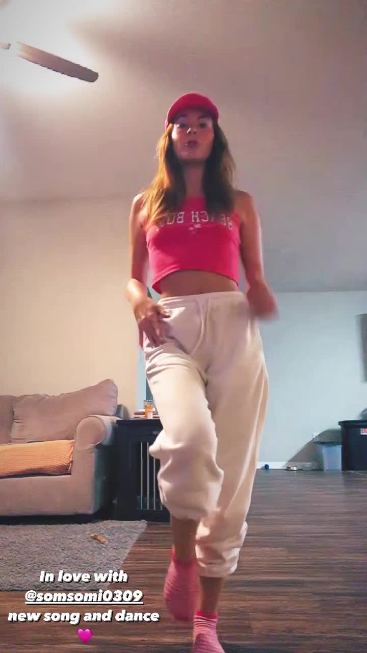 Video 914982 from Danielle Boker