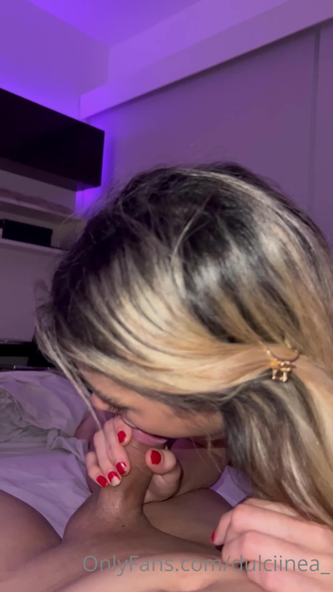 Video 915153 from Dulciinea / Dulcinea