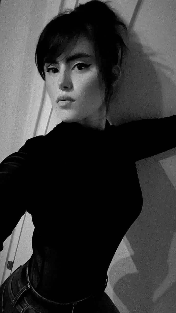 Video 915356 from Kiiara