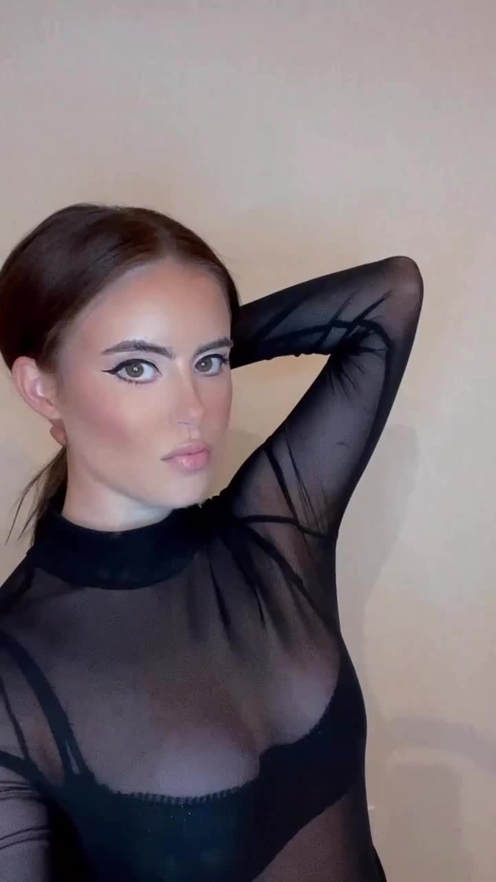 Video 915357 from Kiiara