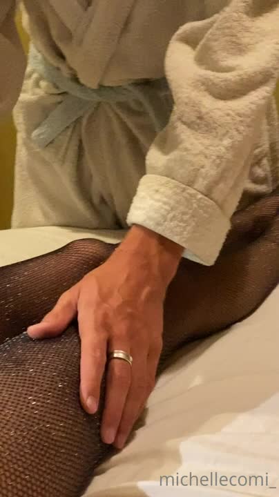 Video 915371 from Michelle Comi