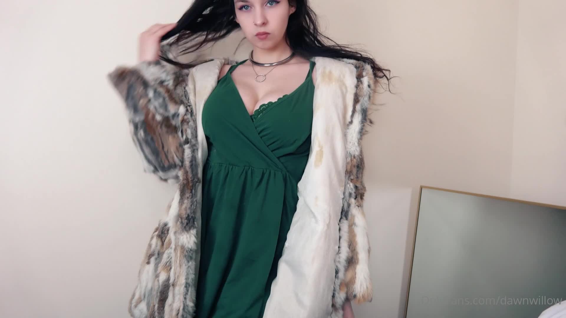 Video 916278 from Dawn Willow / Sally Fae