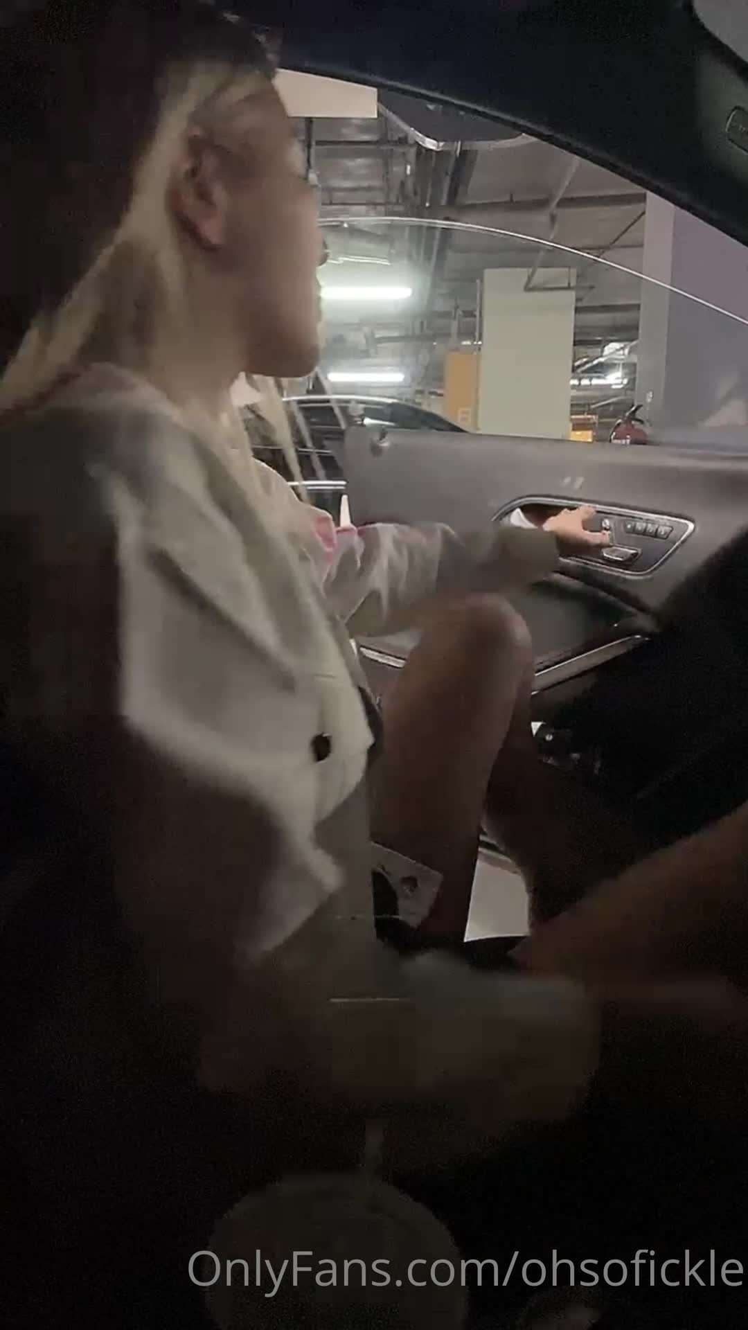 Video 917336 from Tammy Tay | ohsofickle