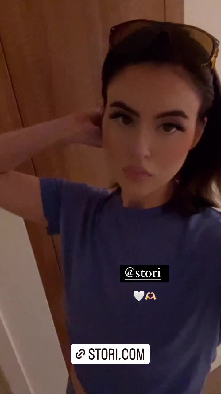 Video 917983 from Kiiara
