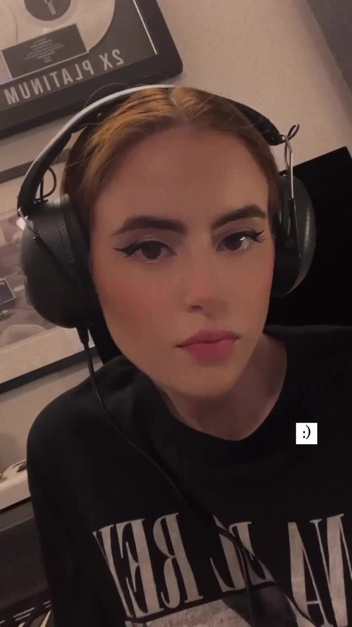 Video 917989 from Kiiara