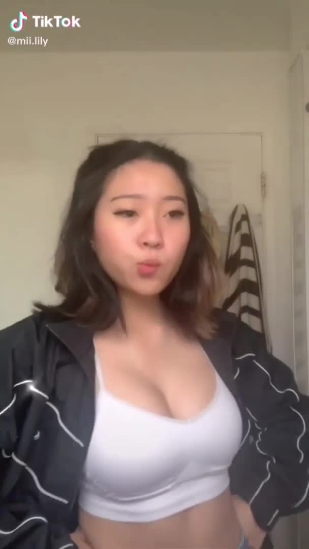 Video 918876 from mii.lily