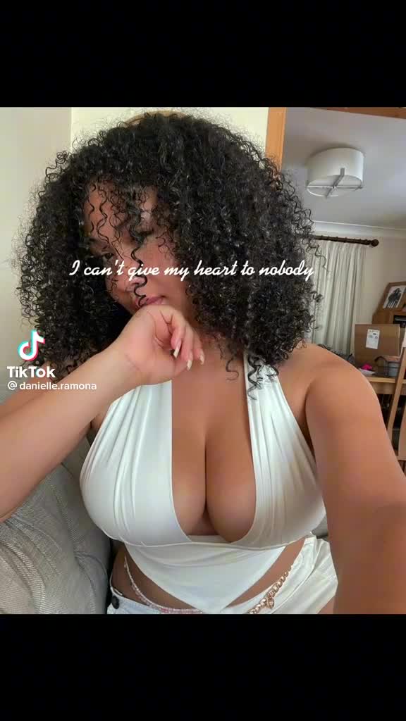 Video 921091 from Danielle Ramona