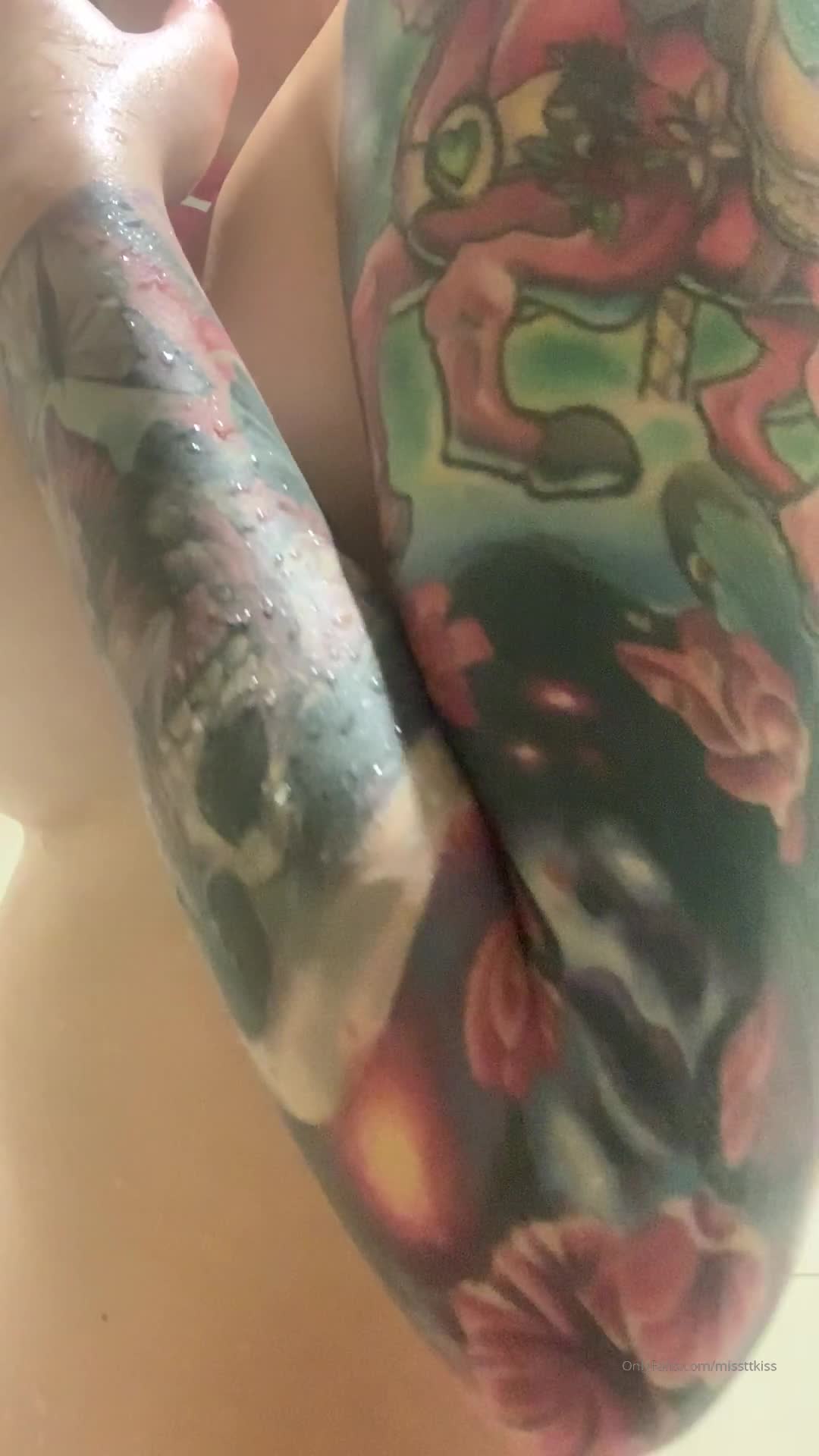 Video 921831 from Tina - missttkiss