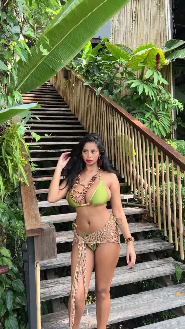 Video 923209 from p0cula