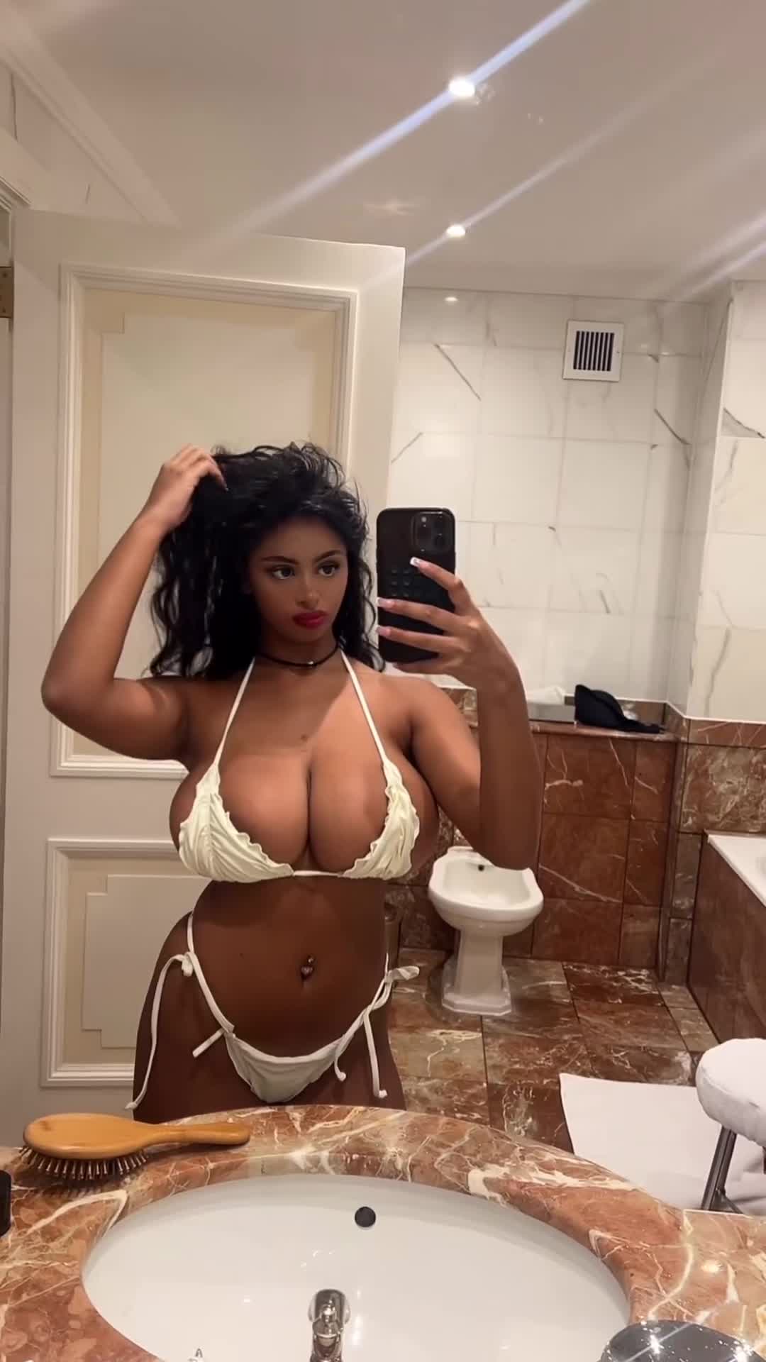 Video 923231 from p0cula