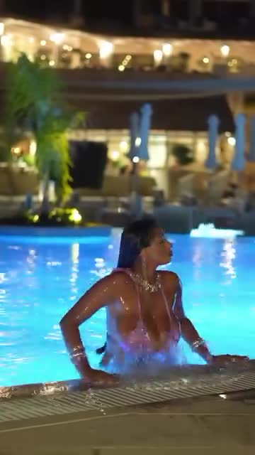 Video 923240 from p0cula