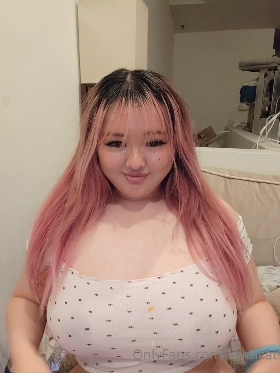 Video 923514 from kiramisuwu | kiramisu