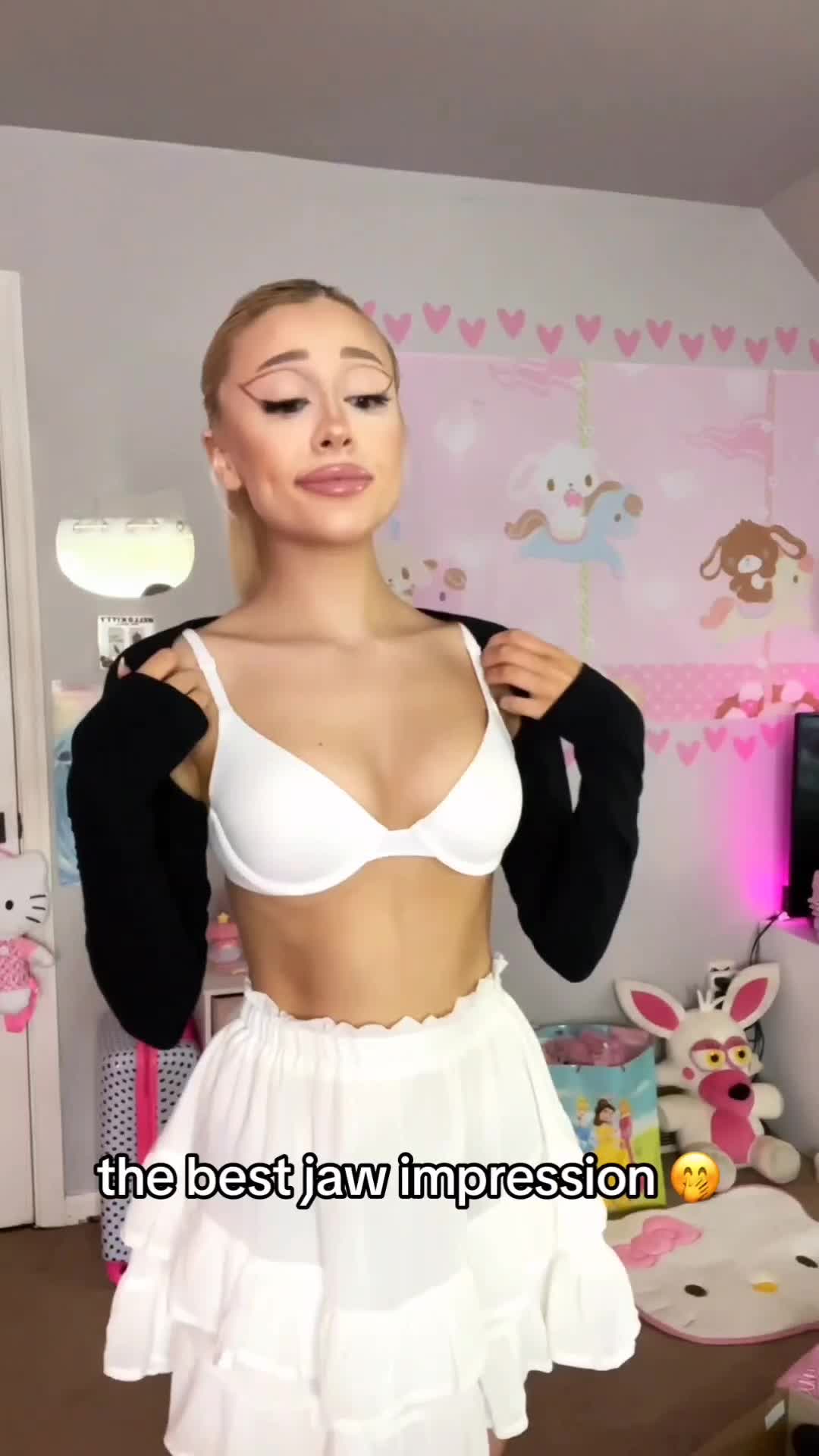 Video 924072 from Paige Niemann | paigeniemannofficial