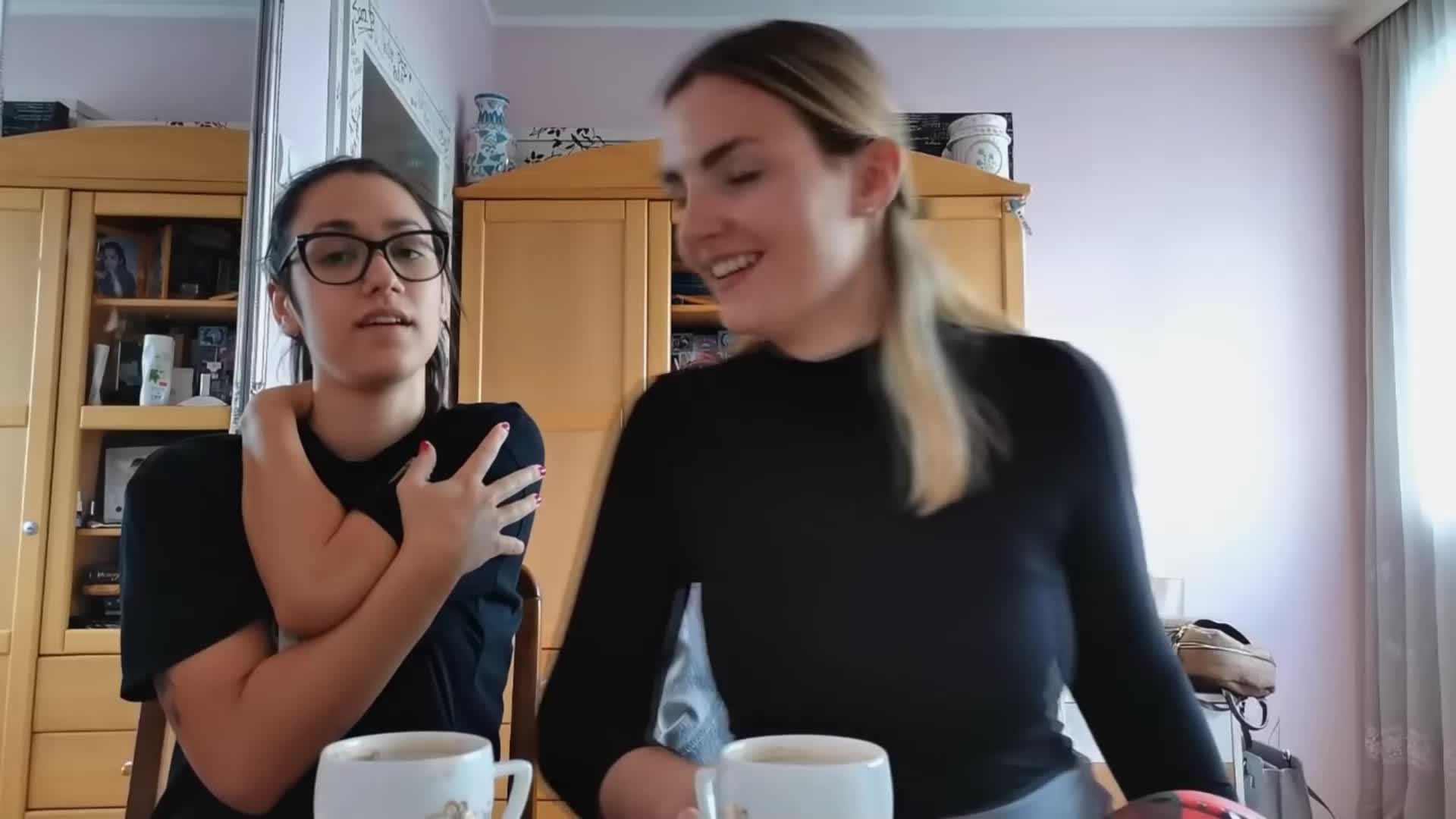 Video 924577 from LM Reactions
