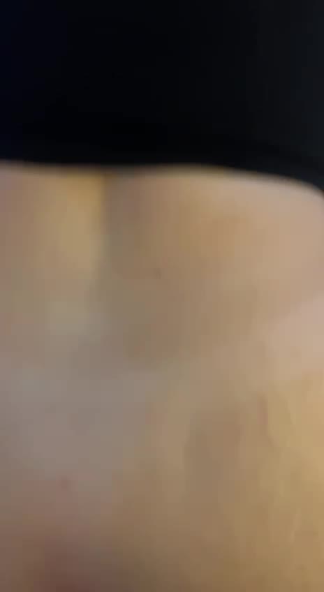 Video 924627 from Emma Kelley | yrbigboobgf