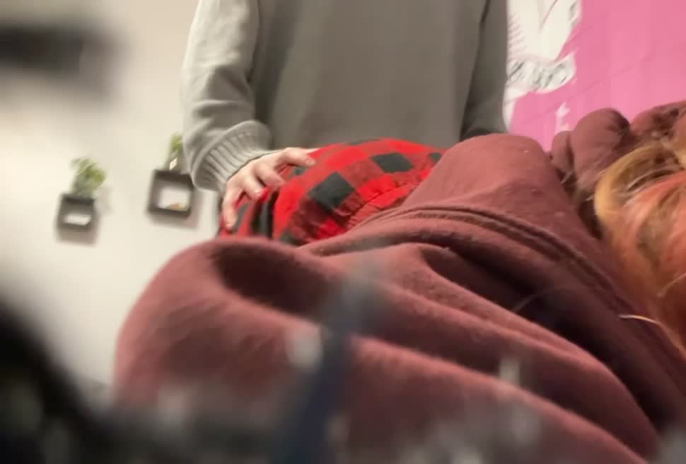 Video 924661 from Emma Kelley | yrbigboobgf