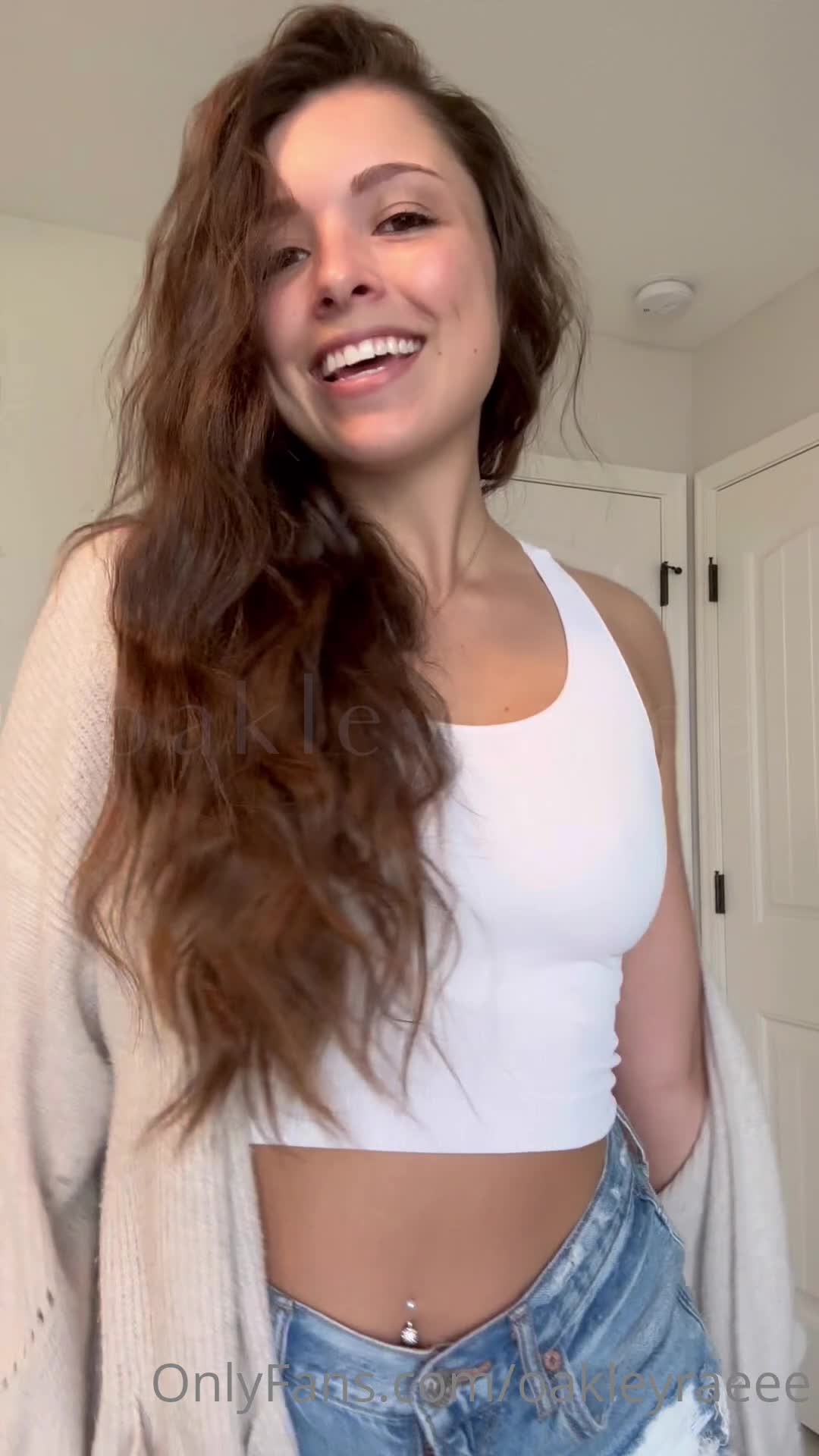 Video 924784 from Oakley Rae