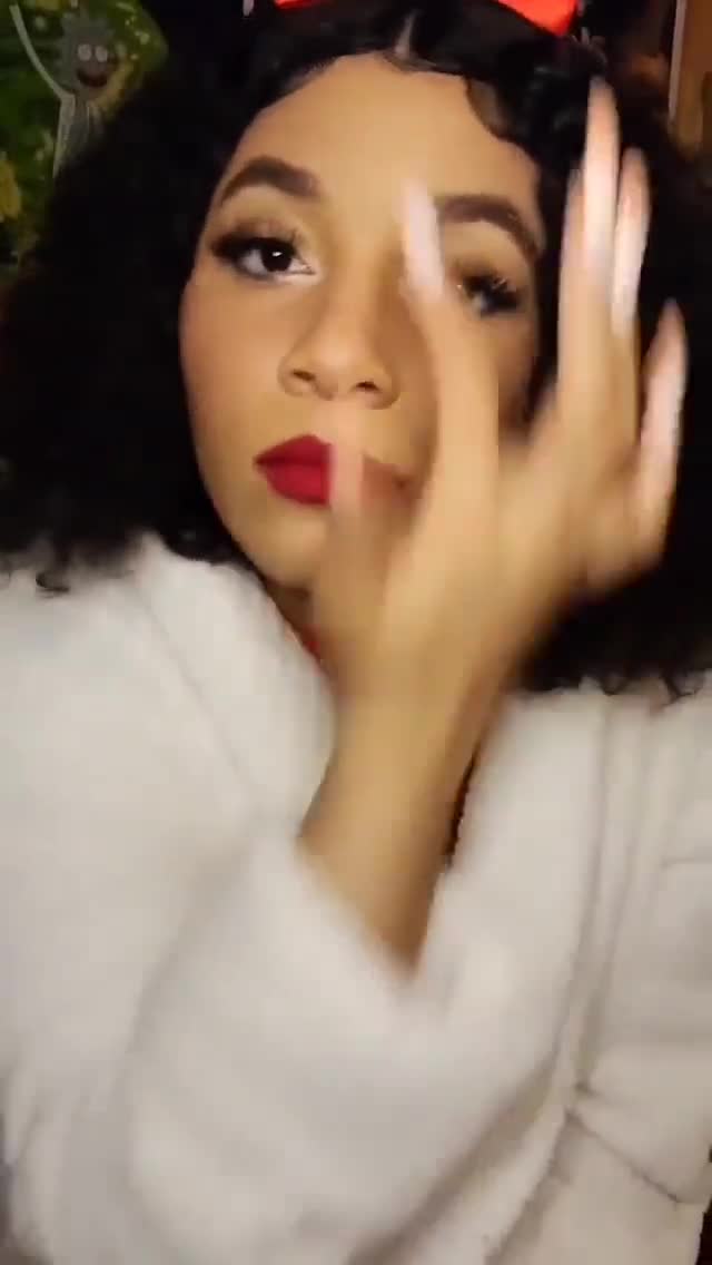 Video 925024 from Animated_Aja/NaughtyByNelly/ThighlyInfluential