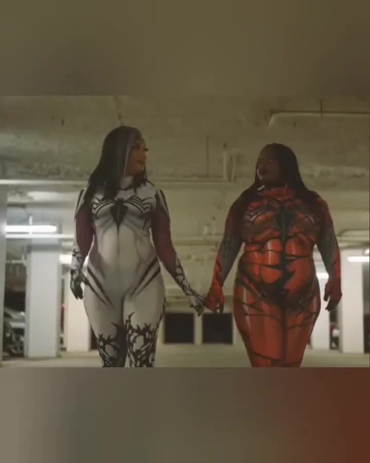 Video 925027 from Animated_Aja/NaughtyByNelly/ThighlyInfluential