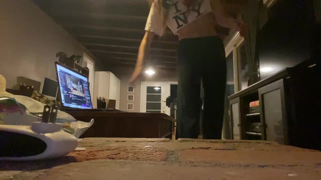 Video 926808 from Bby_Julesss /  Bby-Julesss aka Princess Tiny Titties