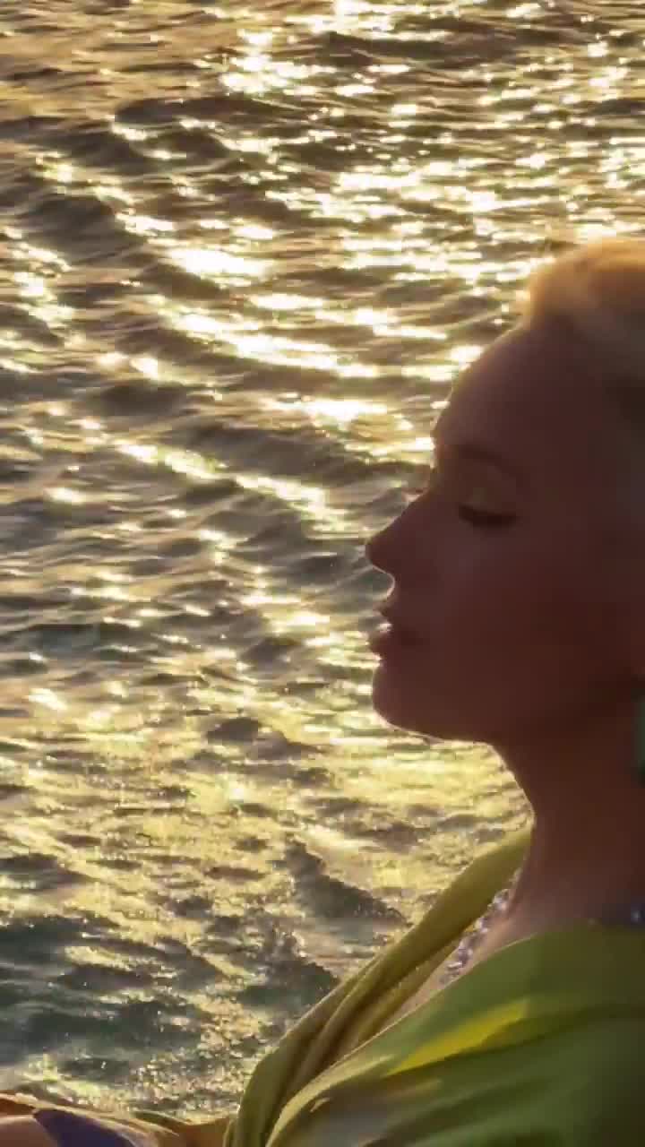 Video 927140 from Klava Koka