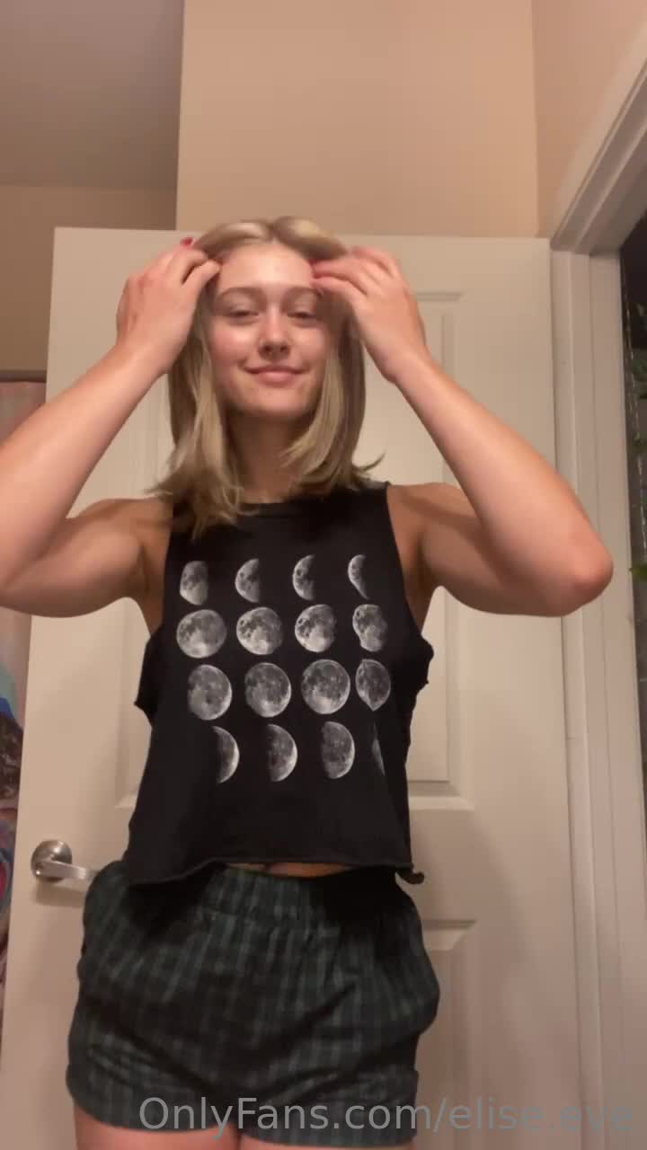 Video 927527 from elise.eve | elise.evee