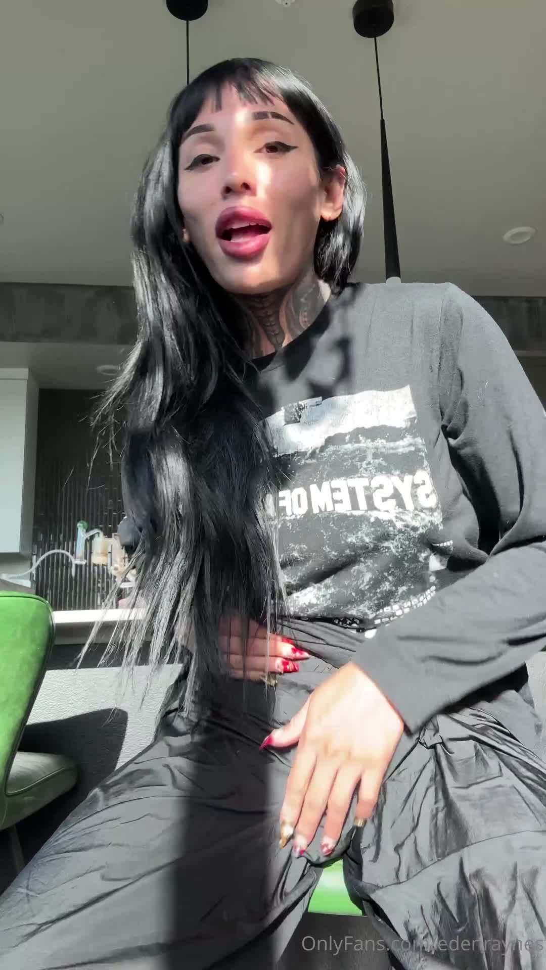 Video 927982 from Eden Raynes