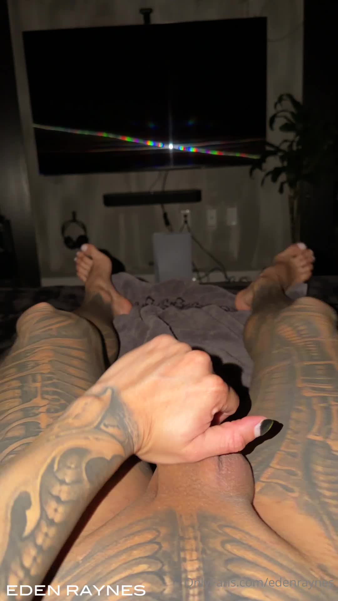 Video 928015 from Eden Raynes