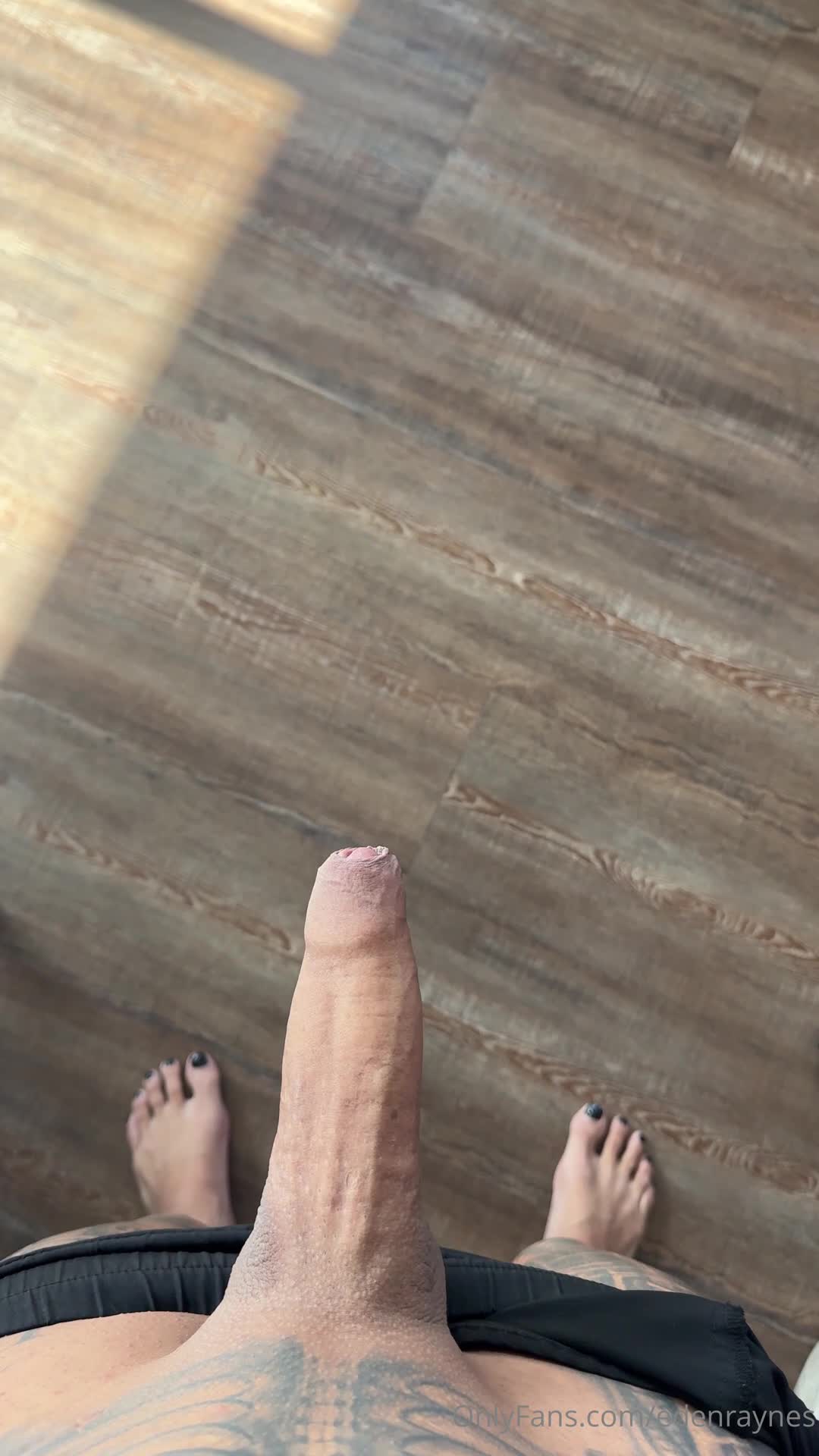 Video 928010 from Eden Raynes