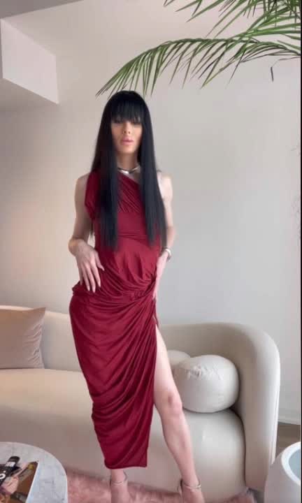 Video 928455 from Tia Malone