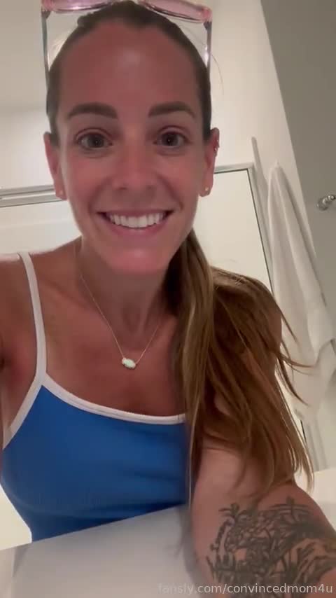 Video 928510 from Convincedmom4u