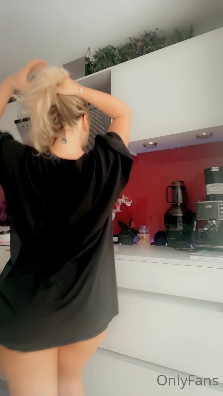 Video 931345 from Hannah Martin