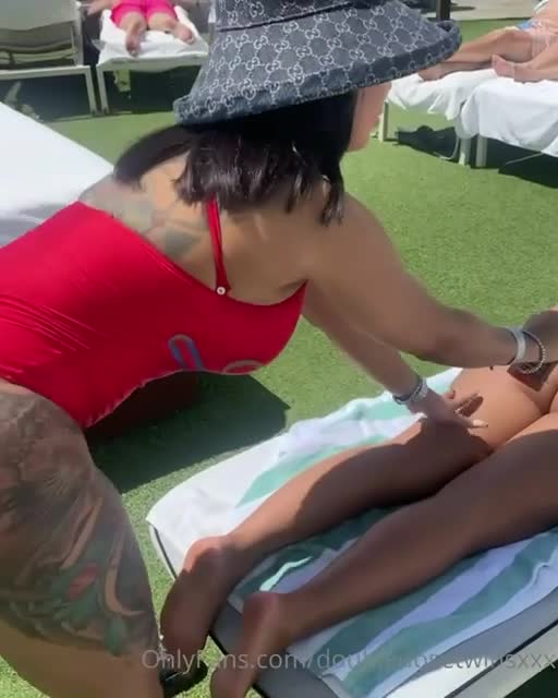 Video 931975 from Double Dose Twins