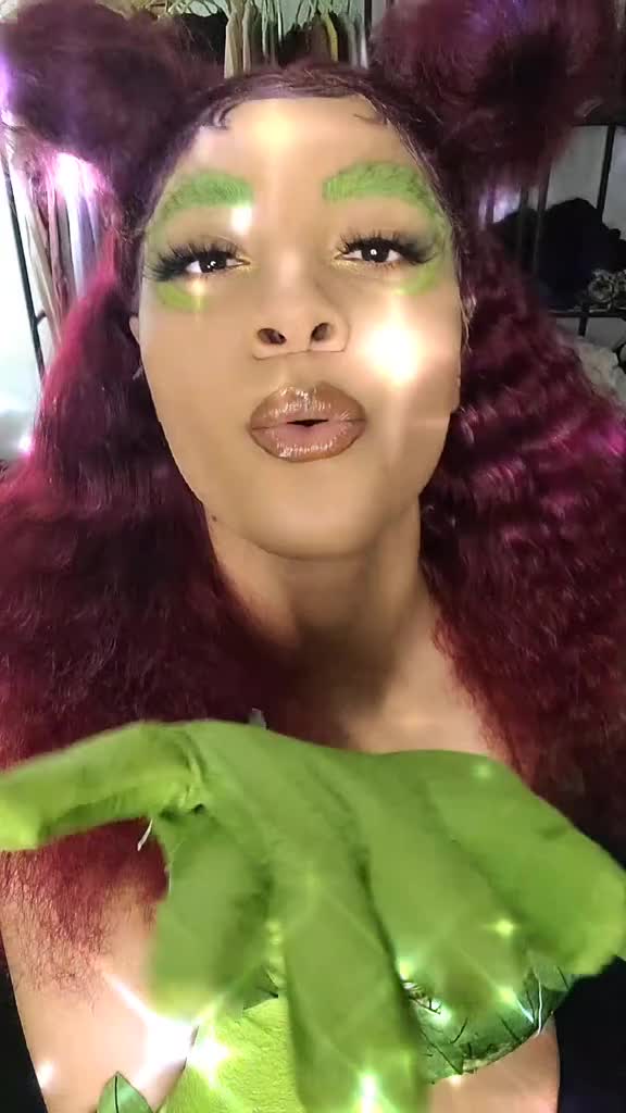 Video 932253 from Animated_Aja/NaughtyByNelly/ThighlyInfluential