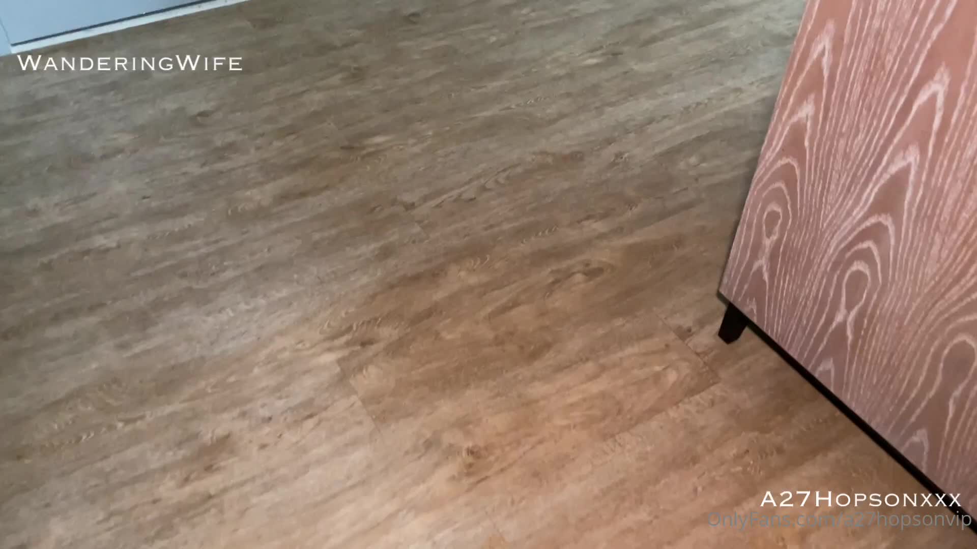Video 932525 from WanderingWifeXXX