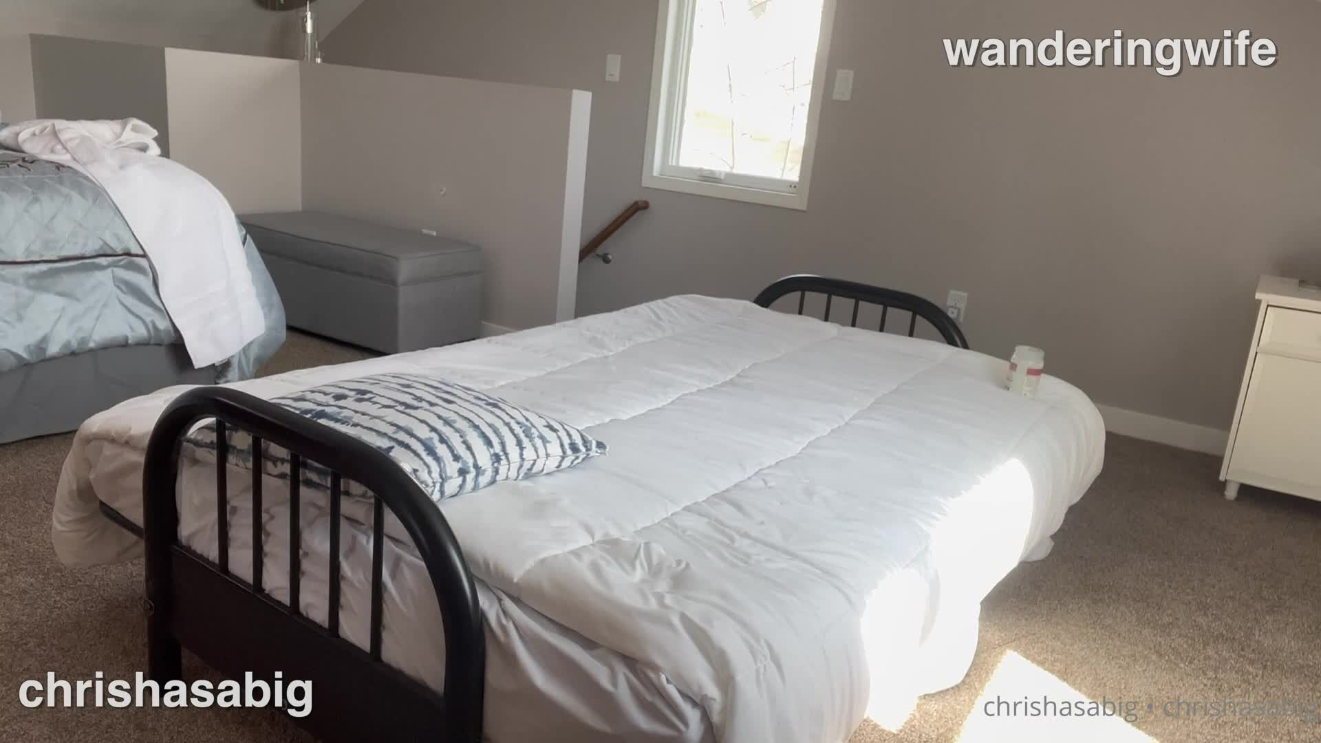 Video 932521 from WanderingWifeXXX