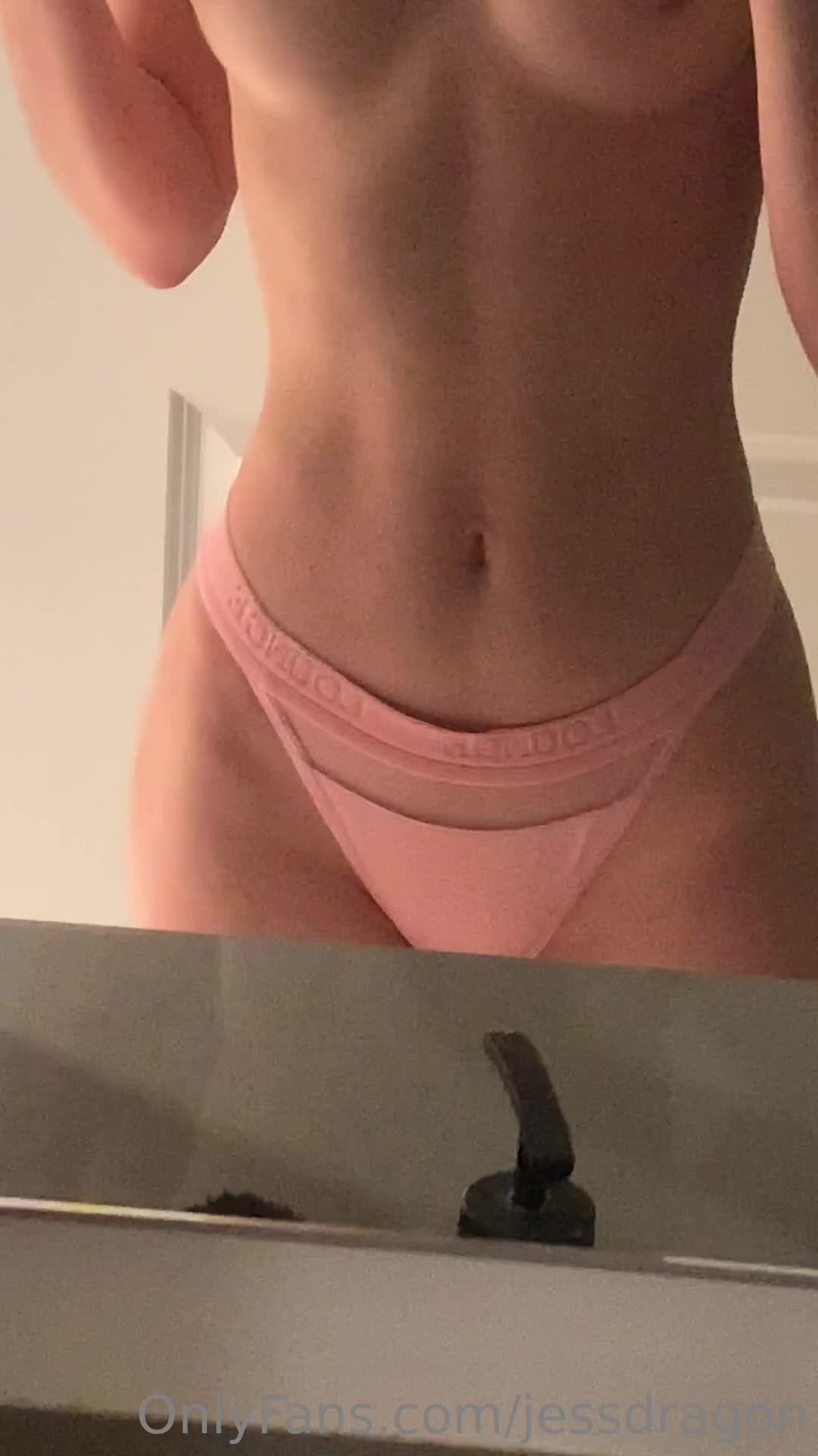 Video 933702 from JessDragon | zoeyjdragon