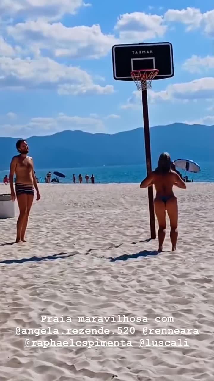 Video 935594 from Krishna Mahon