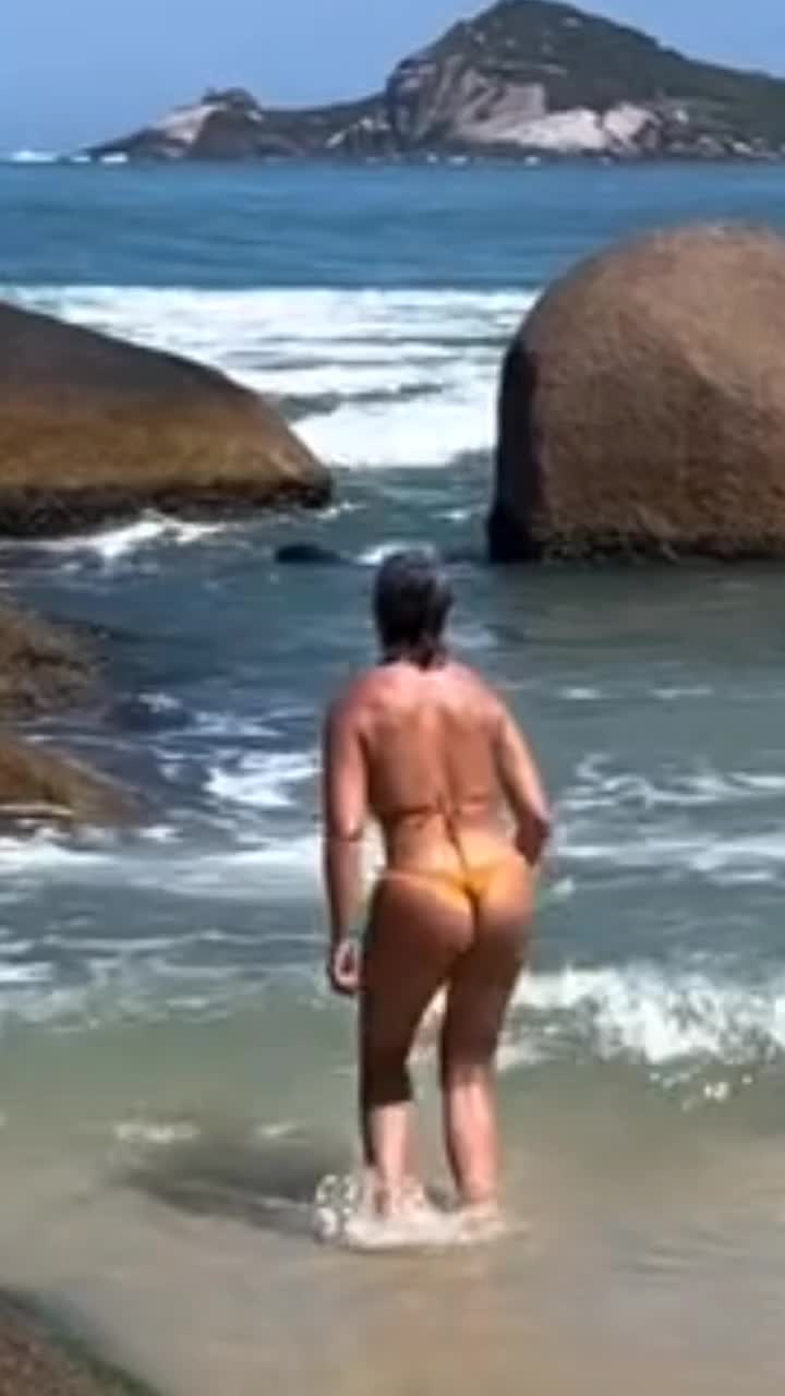 Video 935598 from Krishna Mahon