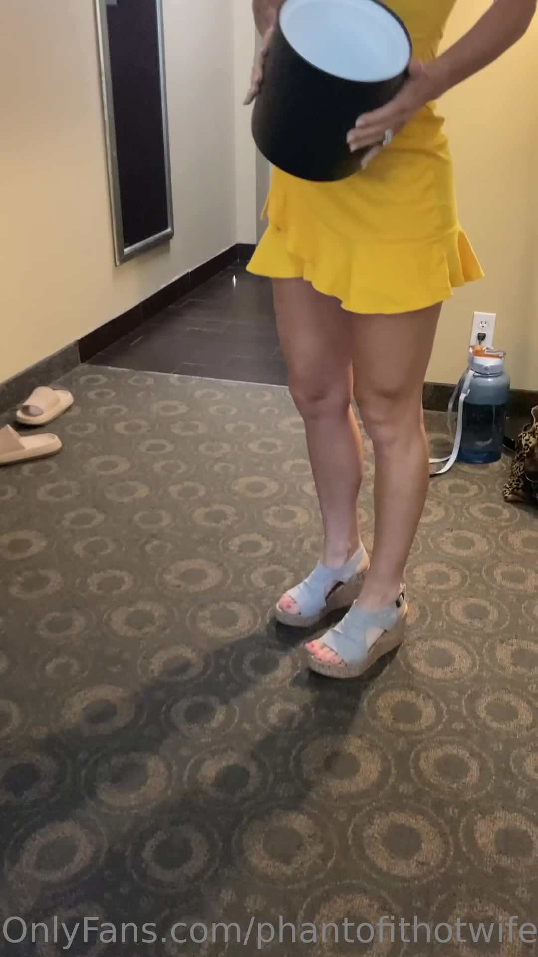 Video 936165 from PhantomHotwife | HotwifeRanch | southernbullryder