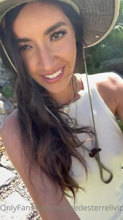 Video 937772 from Mercedes Terrell