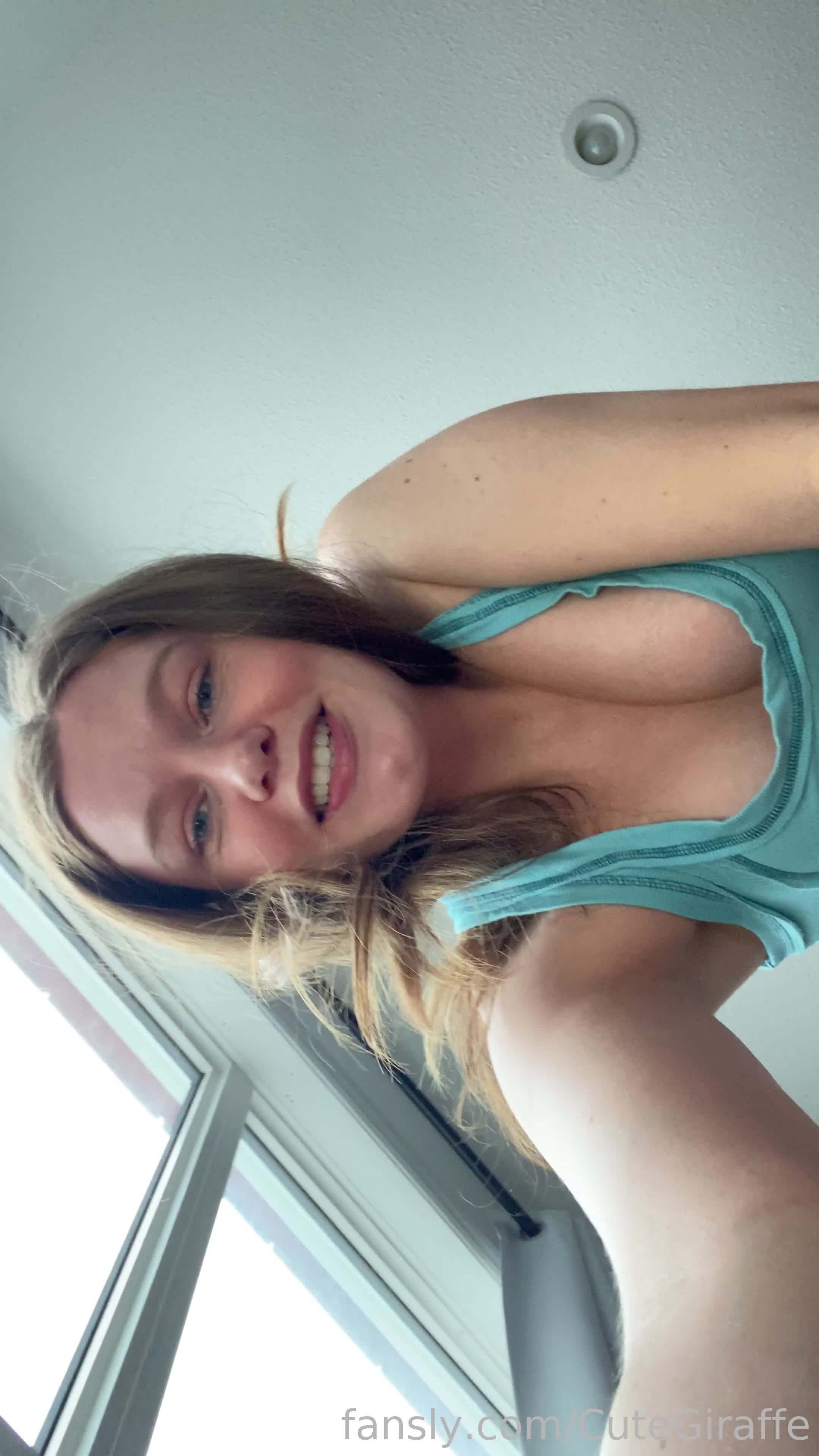 Video 938306 from Cutegiraffe