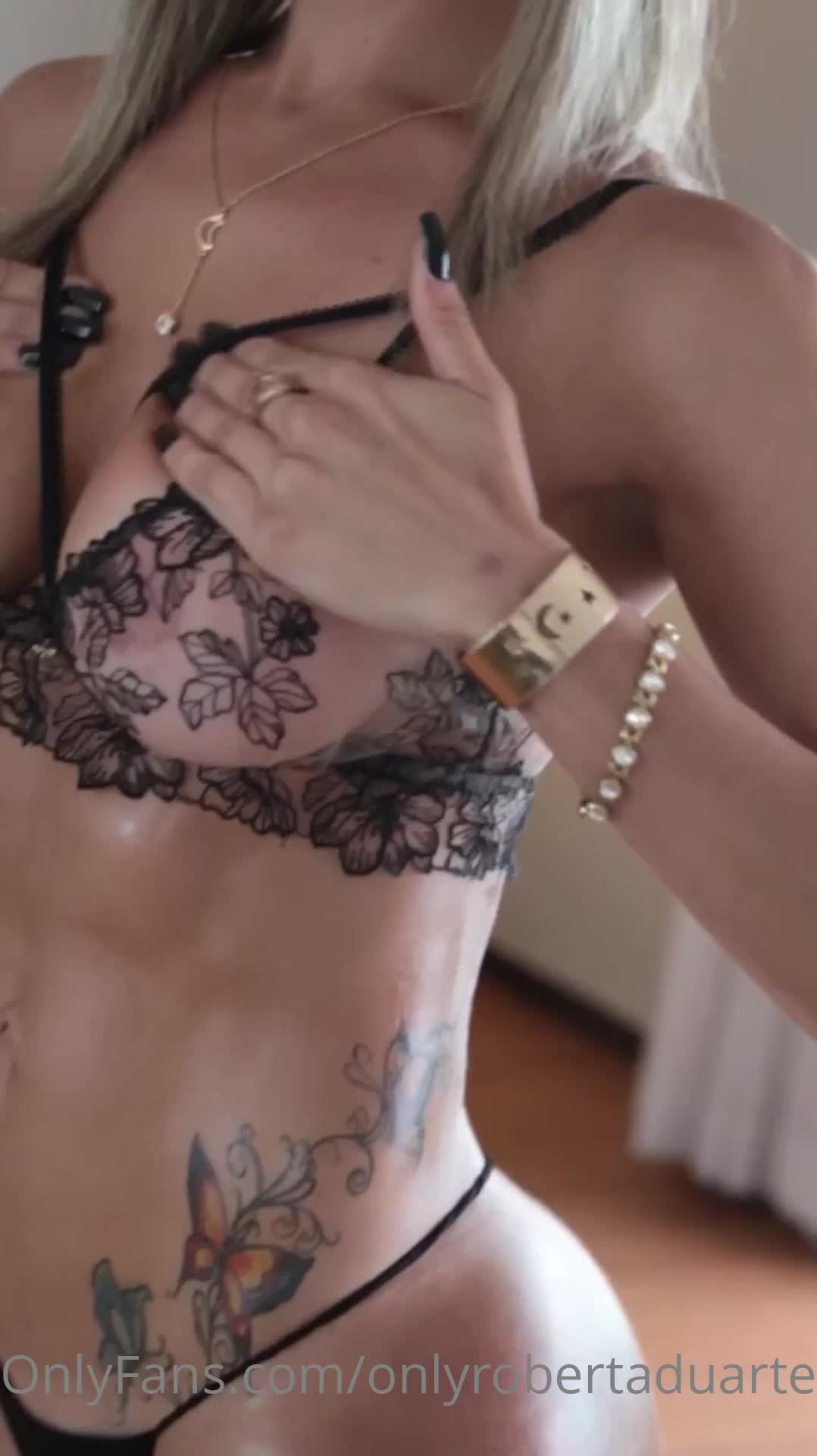 Video 939021 from Roberta Duarte