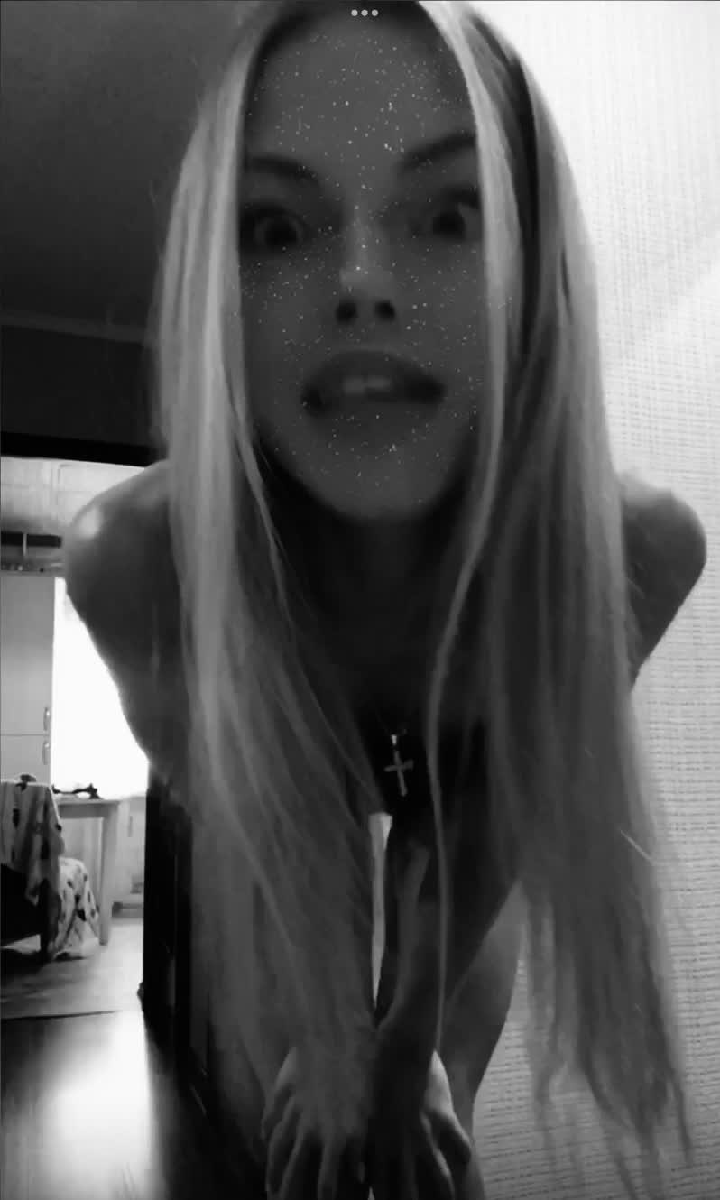 Video 940193 from Viki Doux