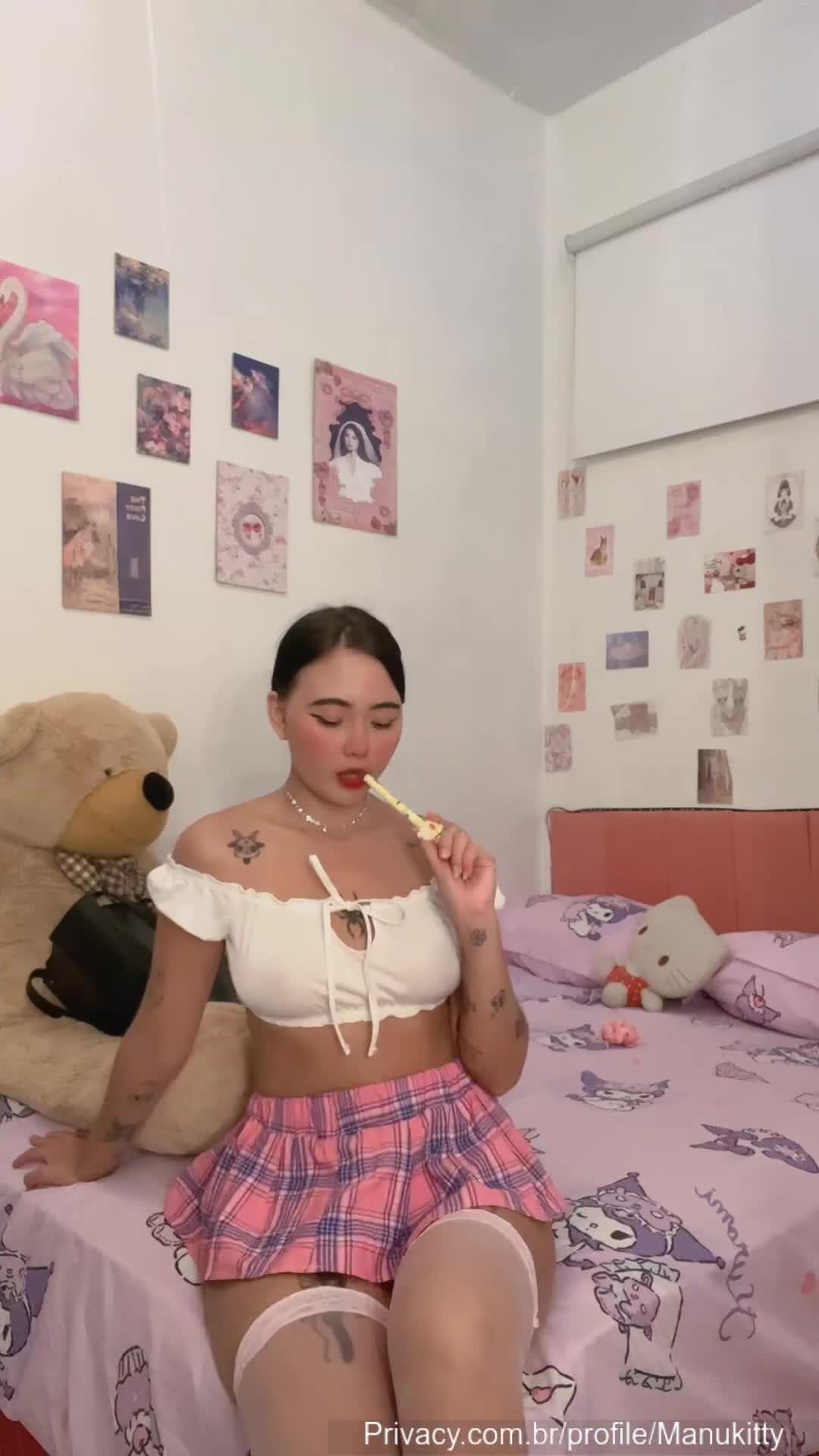 Video 947229 from manukitty / _manug2