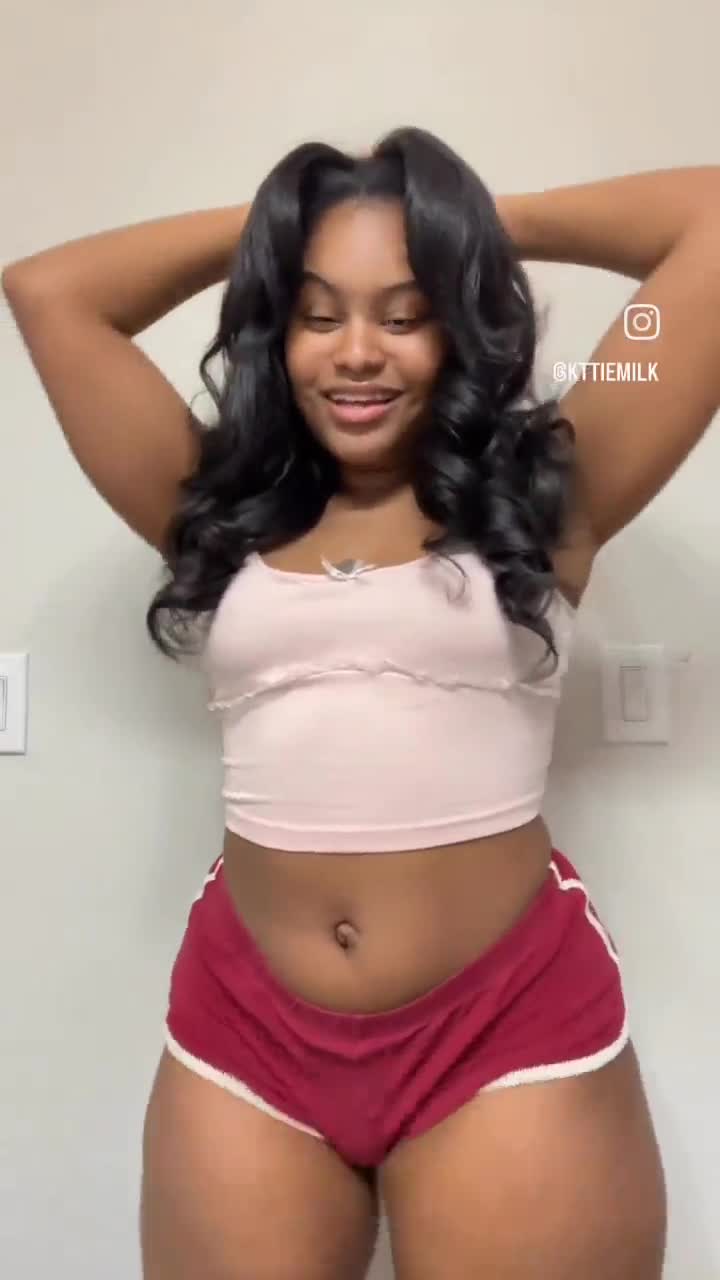 Video 947262 from kttyverse / kttiemilk